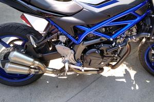 portanumero suzuki sv650