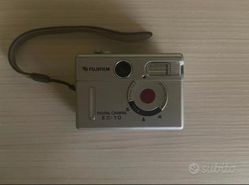 Fotocamera Digitale Vintage FujiFilm FinePix EX-10