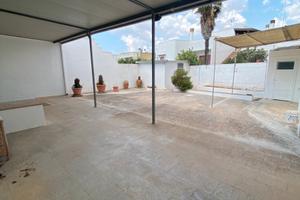 Casa indipendente con volte a stella