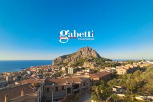 Panoramico 3 vani a pochi minuti dal centro AC/105