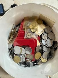 Lotto 12kg di monete della repubblica