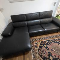 Divano angolare moderno in pelle