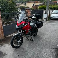 Paracoppa e barre protettive  Multistrada 950