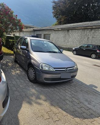 Opel corsa 1200 benzina
