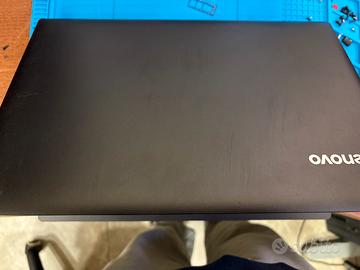 Lenovo IdeaPad 320 windows 11
