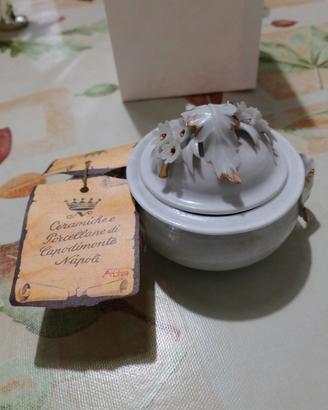 Cofanetto Capodimonte 