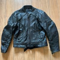 Giacca in pelle traforata tgl 50 € 70,00