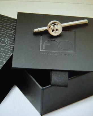ORO ROSA 24K STILO BOUTONIERRE