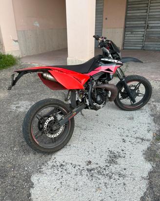 Beta RR 50