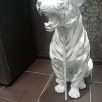 Tigre in porcellana