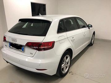 Audi A3 Sportback 1.6 tdi  s-tronic