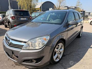 OPEL Astra 1.7 CDTI 101CV Station Wagon Cosmo