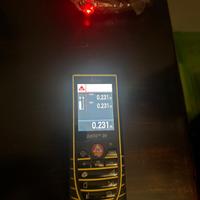 Distanziometro  misuratore laser Leica disto d5