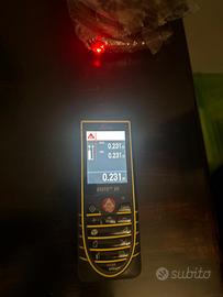 Distanziometro  misuratore laser Leica disto d5