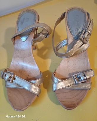 sandali Guess