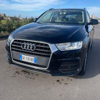 Audi Q3 2000 150 cv tetto panoramico