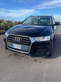 Audi Q3 2000 150 cv tetto panoramico