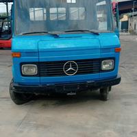 Ricambi autocarro d’epoca mercedes 508 anno 1992