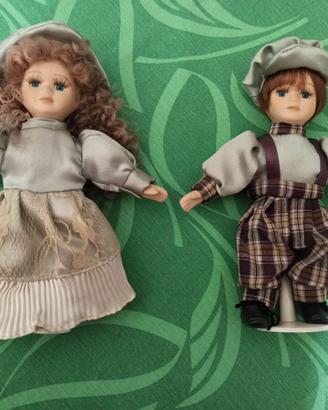 Coppia di Bambole in Porcellana, maschio e femmina