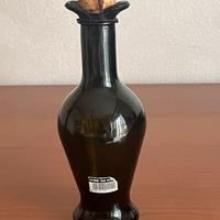 Bottiglia in vetro scuro