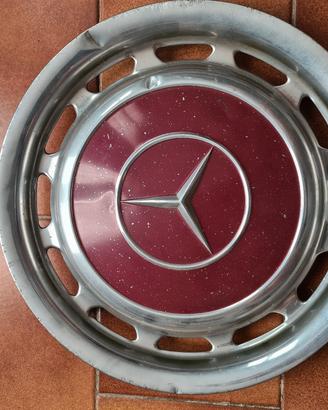 Copricerchio mercedes anni 70