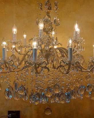 LAMPADARIO 18 LUCI CON GOCCE DI CRISTALLO 