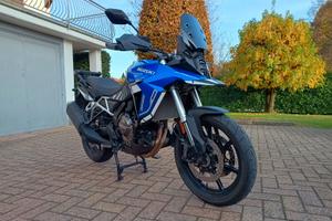 Suzuki V-strom 800 SE
