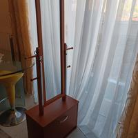 scarpiera con specchio nuovo  e 4 ganci 