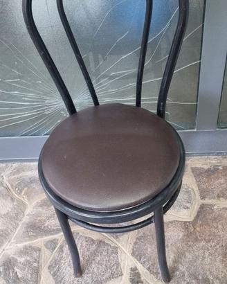 Sedie struttura in fero verniciato nero con seduta