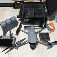 Drone DJI Air 3 – Fly More Combo + RC-2 + 5 Batter