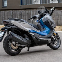 Honda forza 125 cc