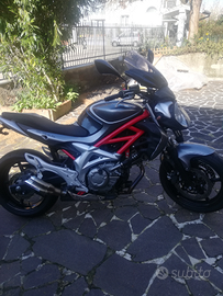 Suzuki Gladius 650 SFV