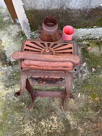 Stufa a legna antica