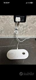Caricatore da appoggio per cellulare ed apple watc