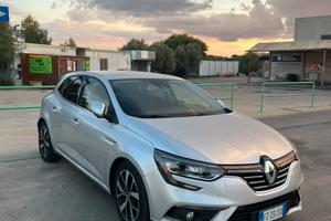 Renault Megane 4 Intense - 1 anno di garanzia