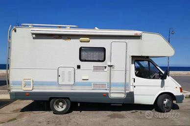 Vendo FORD TRANSIT 2500cc DIESEL