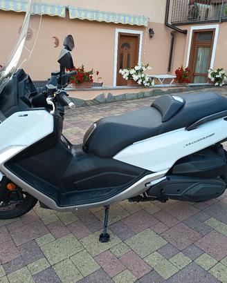MAXSYM 400