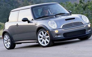 Mini cooper 1600 bz anno 2003