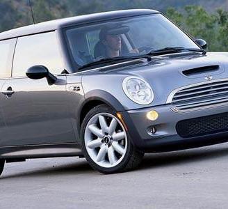 Mini cooper 1600 bz anno 2003