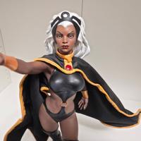 Storm Premium Format Regular statue Sideshow