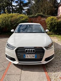 A1 1.0 tfsi ultra 95cv s-tronic