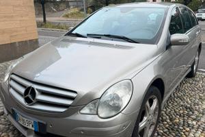Mercedes 320 R