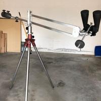 Binocolo SkyMaster 15×70 con treppiede e montatura