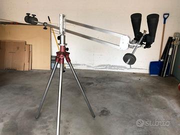 Binocolo SkyMaster 15×70 con treppiede e montatura