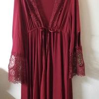 vestaglia Pierre Cardin con dettagli in pizzo tgM