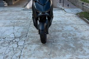 X MAX TECH MAX 300 2023 7.700 KM 