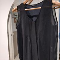 canottiera elegante nera