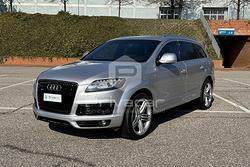 AUDI Q7 3.0 V6 TDI 240 CV quattro tiptronic Advanc