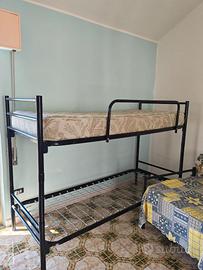 Letto a castello e letto singolo
