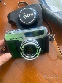 Macchina fotografica anni ‘70 Petri
